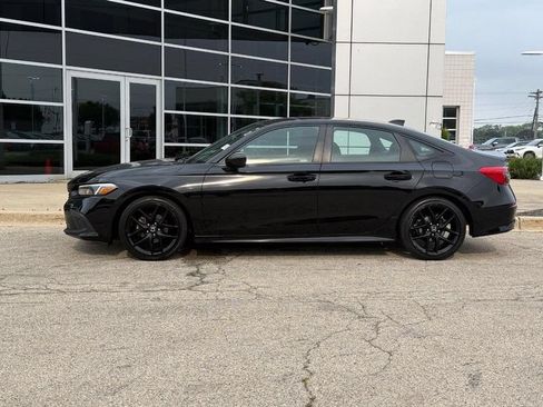 Used 2023 Honda Civic Sport image 6
