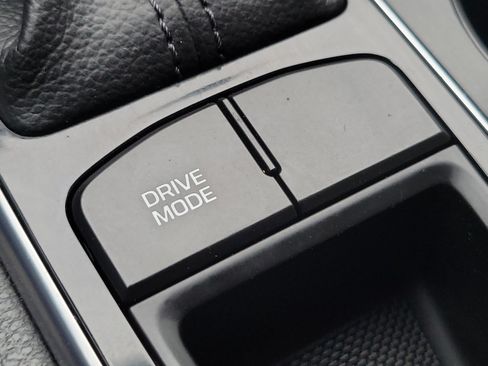 Used 2015 Hyundai Sonata Sport w/ Option Group 04 FWD image 26