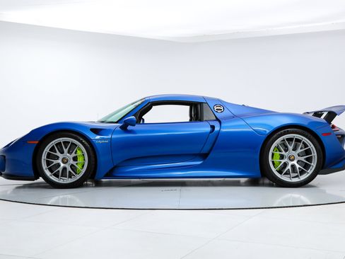 Used 2015 Porsche 918 Spyder AWD/4WD image 4