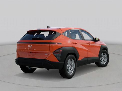 New 2026 Hyundai Kona SE image 4