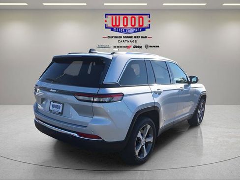 Used 2022 Jeep Grand Cherokee Limited 4xe image 3