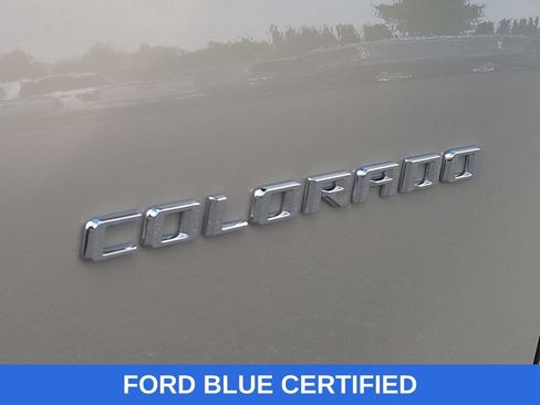 Used 2023 Chevrolet Colorado Trail Boss w/ Technology Package AWD/4WD image 27