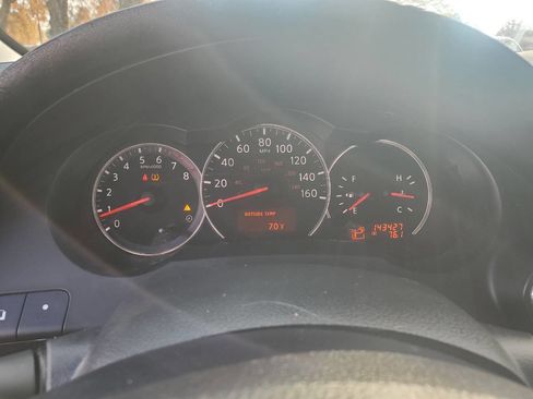 Used 2012 Nissan Altima 3.5 SR w/ Technology Pkg image 11