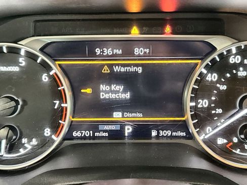 Used 2023 Nissan Rogue SV AWD/4WD image 18