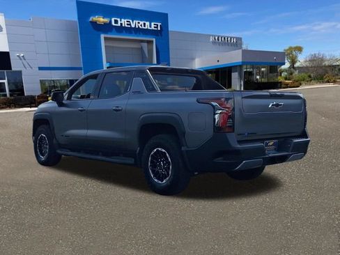 Used 2026 Chevrolet Silverado EV Trail Boss AWD/4WD image 24