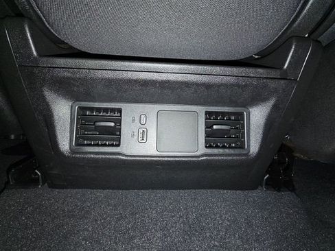 Used 2024 Chevrolet Silverado 2500 Custom w/ Custom Value Package image 20