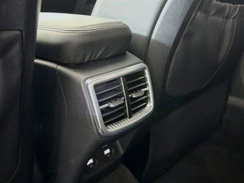 Used 2021 Kia K5 EX image 26