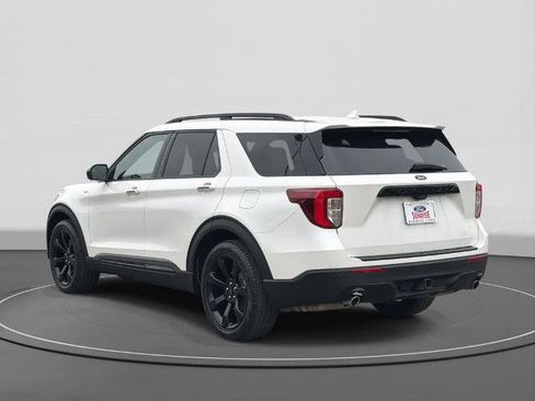 Certified 2023 Ford Explorer ST-Line w/ Class IV Trailer Tow Package image 7