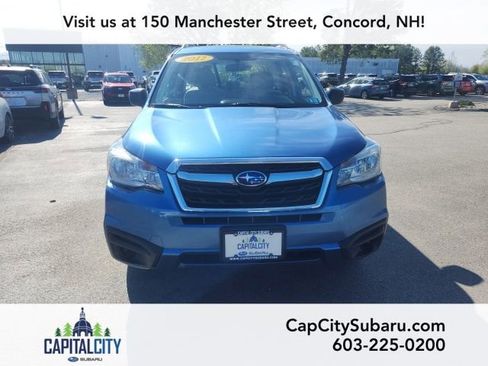 Used 2017 Subaru Forester 2.5i w/ Alloy Wheel Package AWD/4WD image 2