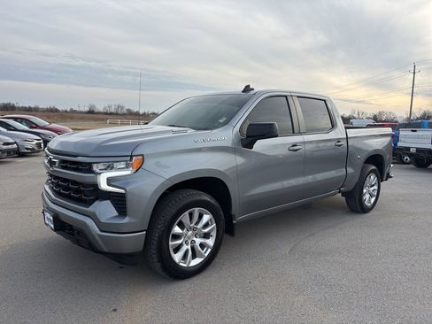 Used 2023 Chevrolet Silverado 1500 RST w/ Convenience Package II AWD/4WD image 8