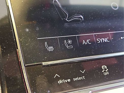 New 2026 Audi SQ8 Premium Plus AWD/4WD image 17