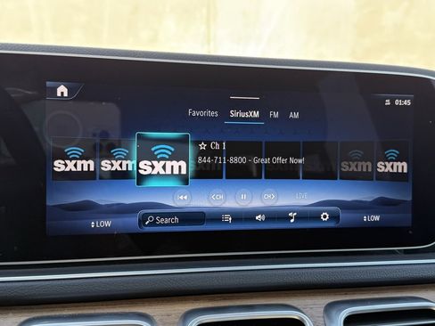 Used 2025 Mercedes-Benz GLE 450 4MATIC image 9