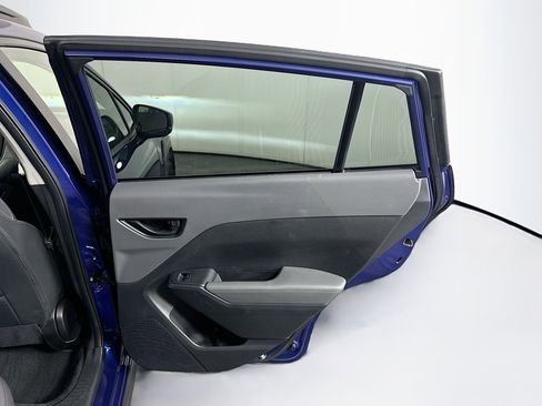 Used 2024 Subaru Crosstrek 2.0i Premium image 28