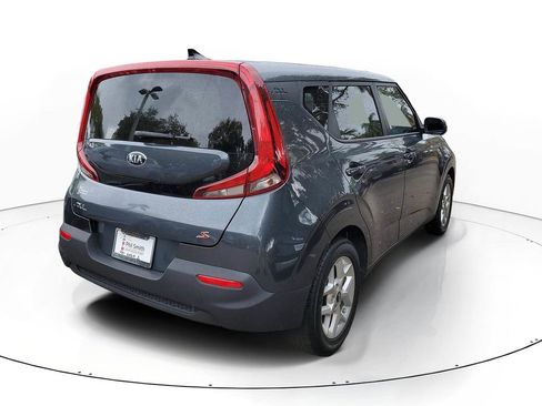 Used 2021 Kia Soul S image 6