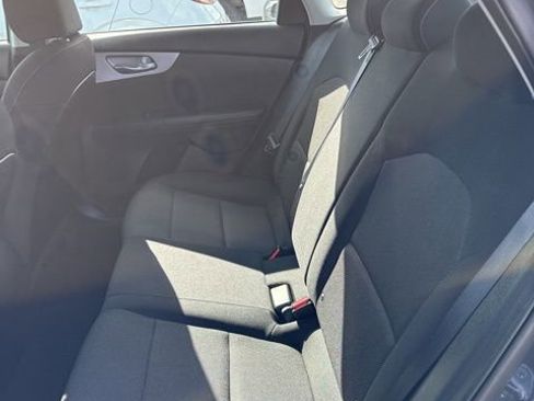 Used 2024 Kia Forte LXS image 14