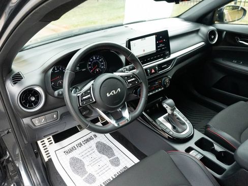 Used 2024 Kia Forte GT FWD image 17