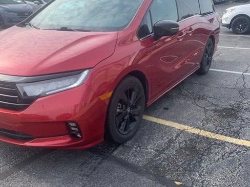 Used 2023 Honda Odyssey Sport image 8