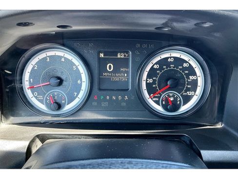 Used 2016 RAM 1500 Classic SLT AWD/4WD image 22