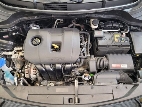 Used 2020 Kia Soul LX FWD image 30