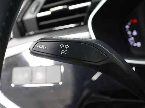 Used 2023 Audi Q3 2.0T Premium w/ Convenience Package AWD/4WD image 28