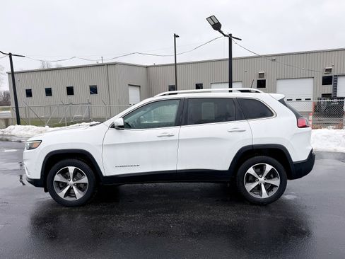 Used 2020 Jeep Cherokee Limited w/ Technology Group image 6