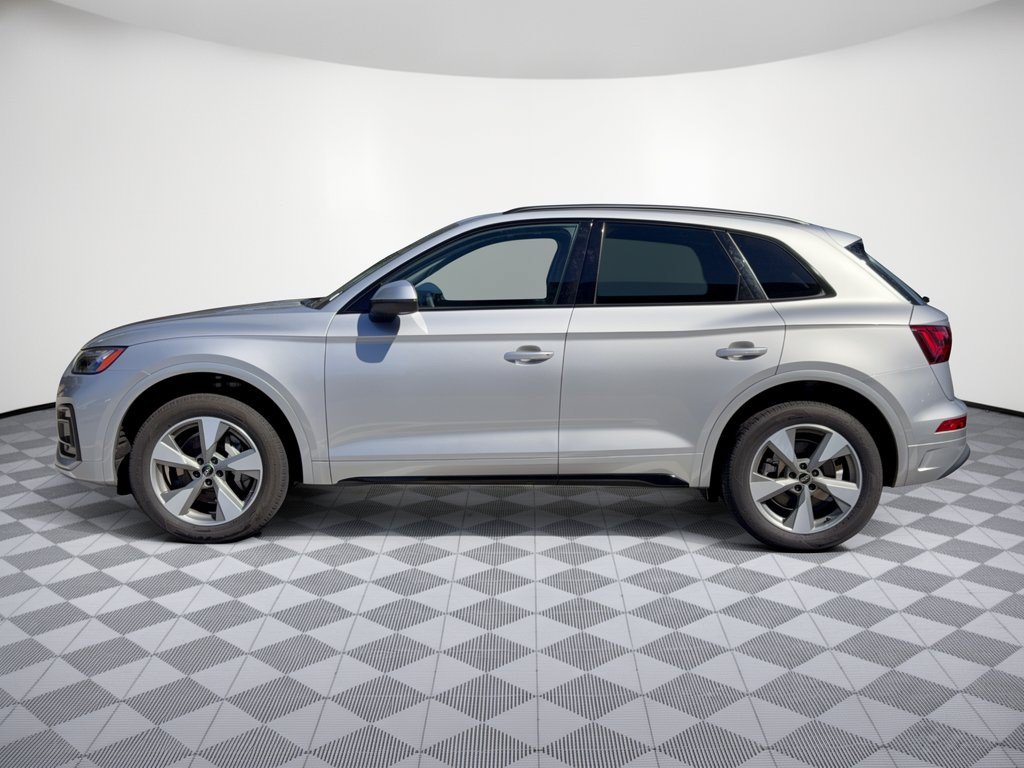 Used 2025 Audi Q5 2.0T Premium Plus AWD/4WD image 2