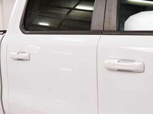 Used 2020 RAM 1500 Big Horn AWD/4WD image 19