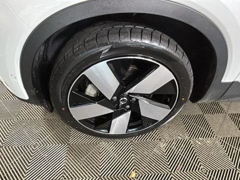 Used 2023 Volvo C40 P8 Recharge Ultimate AWD/4WD image 9