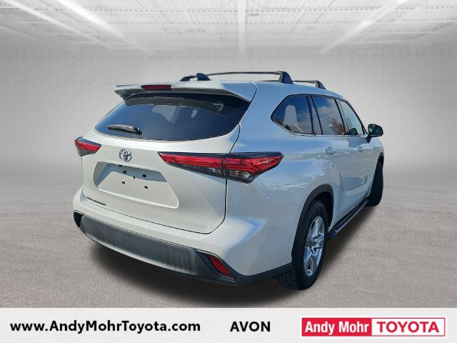 Certified 2022 Toyota Highlander L FWD image 7