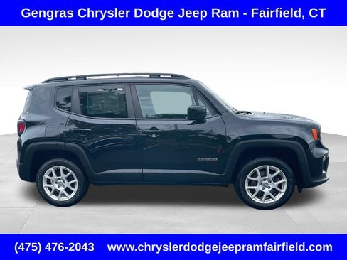 Certified 2021 Jeep Renegade Latitude AWD/4WD image 8