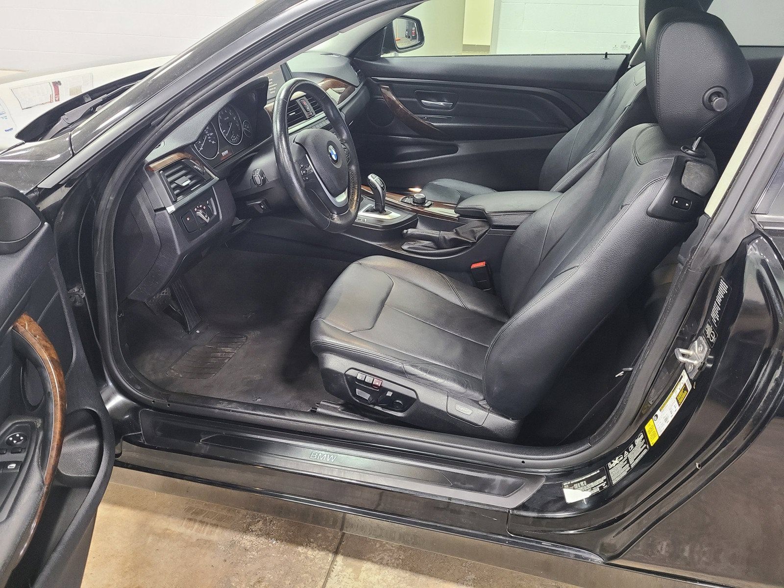 Used 2014 BMW 428i xDrive Coupe AWD/4WD image 4