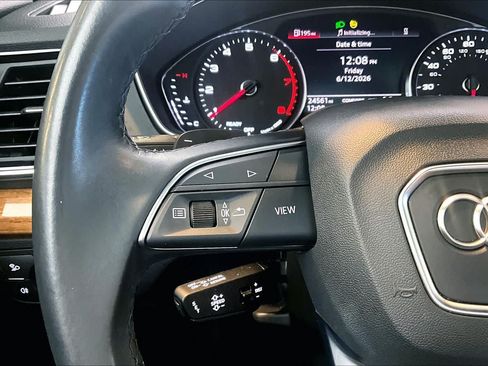 Used 2023 Audi Q5 2.0T Premium w/ Convenience Package AWD/4WD image 23