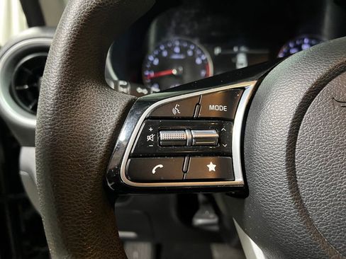 Used 2024 Kia Forte LX image 22