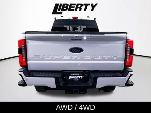 Used 2023 Ford F350 Lariat w/ Lariat Ultimate Package image 7