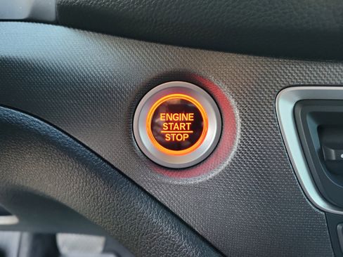 Used 2024 Honda Ridgeline Sport image 9