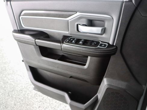 Used 2023 RAM 3500 SLT w/ Quick Order Package 2YG SLT image 21