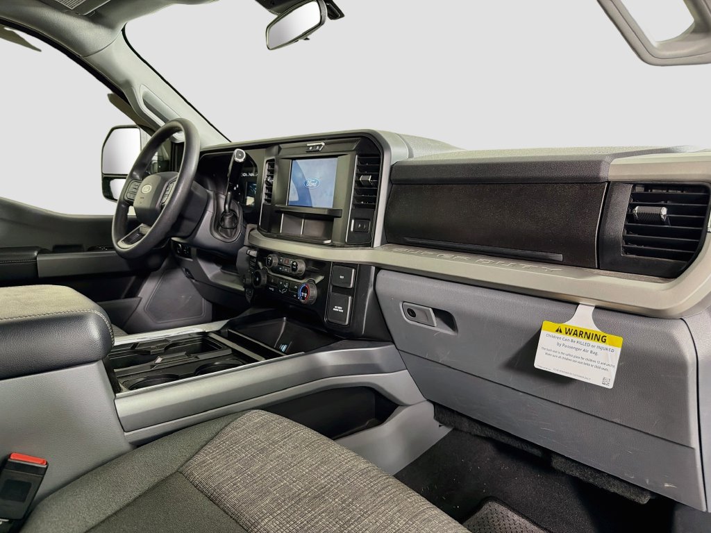 Used 2025 Ford F250 XLT w/ 360-Degree Camera Package AWD/4WD image 29