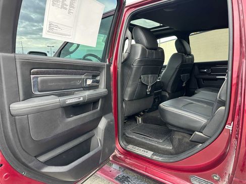 Used 2018 RAM 1500 Limited image 15