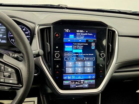 Used 2024 Subaru Crosstrek 2.0i Premium image 17