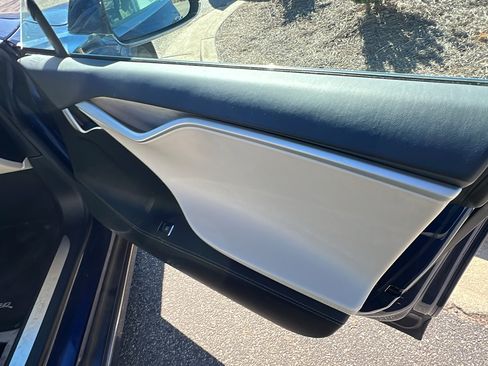 Used 2017 Tesla Model S 100D image 19