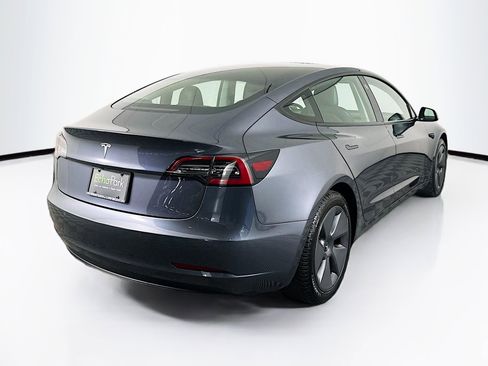 Used 2021 Tesla Model 3 Standard Range Plus RWD image 9