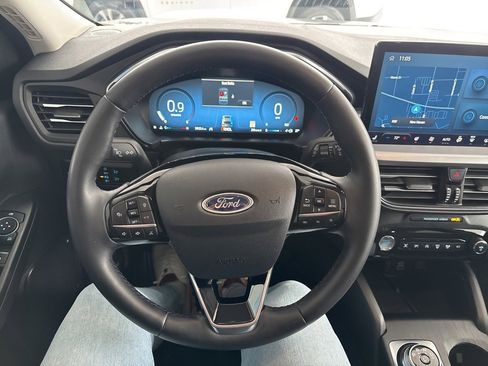 Used 2024 Ford Escape Platinum image 11