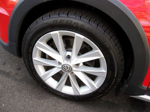 Used 2017 Volkswagen Golf Alltrack SEL image 34