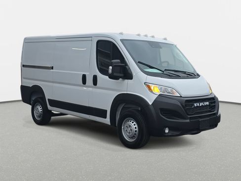 New 2026 RAM ProMaster 1500 w/ Convenience Group image 3