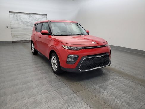 Used 2020 Kia Soul S FWD image 13