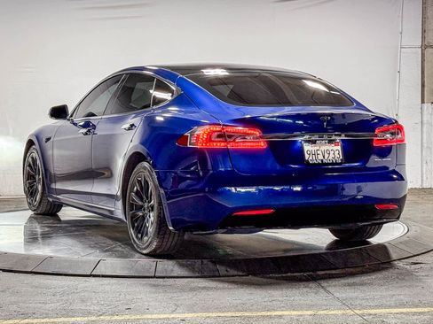 Used 2020 Tesla Model S Long Range Plus AWD/4WD image 2
