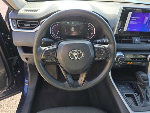 Used 2024 Toyota RAV4 XLE image 12
