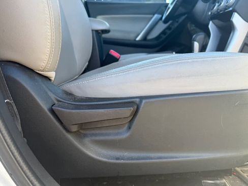 Used 2018 Subaru Forester 2.5i Limited image 10