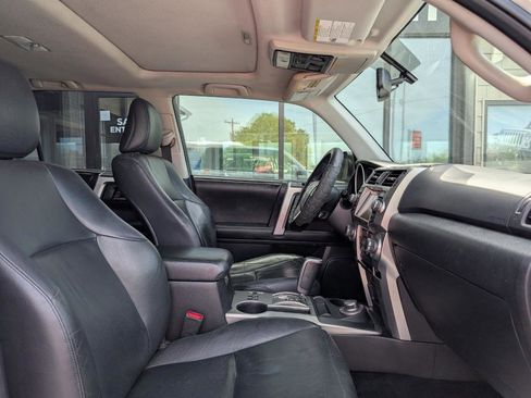 Used 2012 Toyota 4Runner Limited image 21