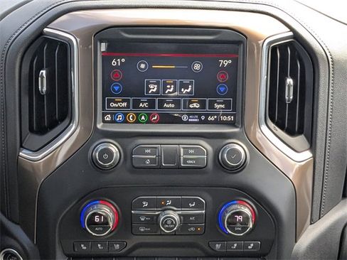 Certified 2021 Chevrolet Silverado 1500 High Country w/ Technology Package image 13